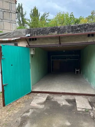 Продам гараж Донецк
