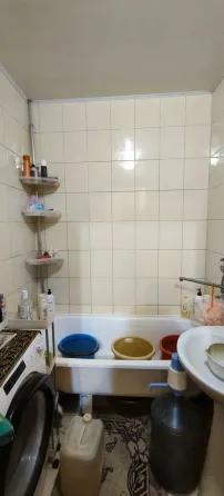Продам 2х комн квартиру на ж.д. вокзале Донецк