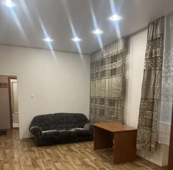 Сдам двухкомнатную квартиру в Куйбышевском районе Донецк