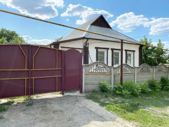 Продам дом в пгт Новотроицкое Волноваха Волноваха