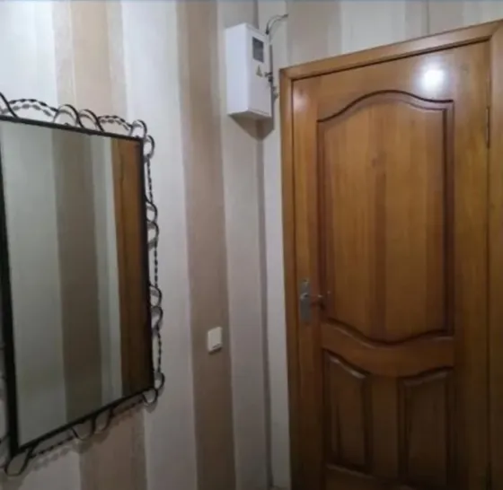 Продажа 2 к.кв, Калининский р-н, 2 эт./5 Донецк