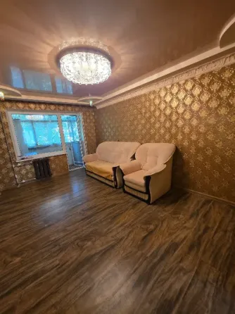 Продам 2-х комн квартиру в г Луганск кв Комарова Луганск