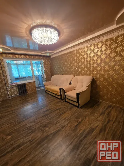 Продам 2-х комн квартиру в г Луганск кв Комарова Луганск - изображение 1