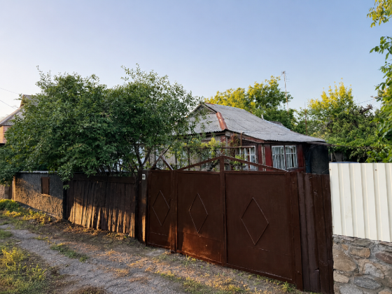 Продам дом, 86,5 м², участок 9,1 соток Шахтерск