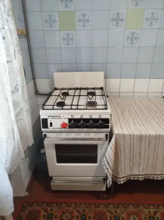 Продам 2 ком. кв-ру, г. Макеевка, Центрально-городской район, ул. Свердлова. Макеевка