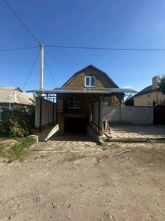 Продажа просторного дома г. Макеевка, Центрально-Городской район, п. Бажанова Макеевка