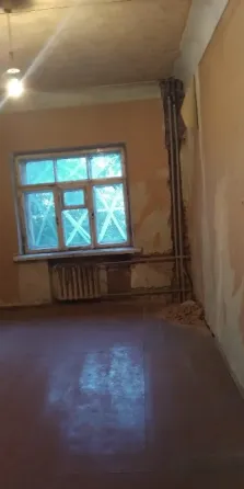 Продам 2 ком."сталинку".Центр.Крытый рынок. Донецк