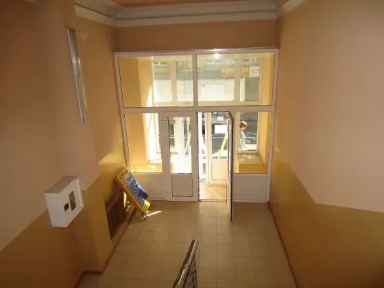 Аренда офиса. 11,3 м2. Артема 27. Цум. Донецк