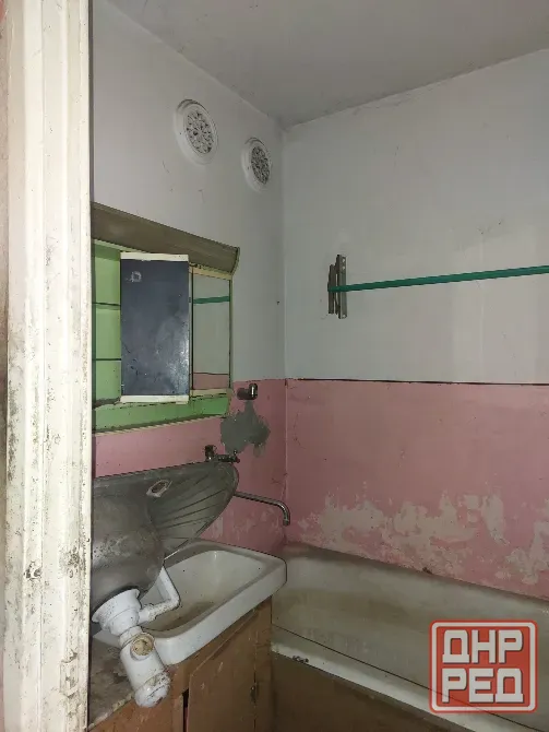 Срочно продам 3к.кв, г. Макеевка, мкрн "Зеленый", дом 59 Макеевка - изображение 5