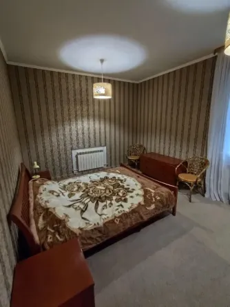 Продам дом в центре Калининского района 145 кв м 2эт Донецк