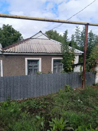 Недорого!Дом +гараж напротив Донбасс Арена Донецк