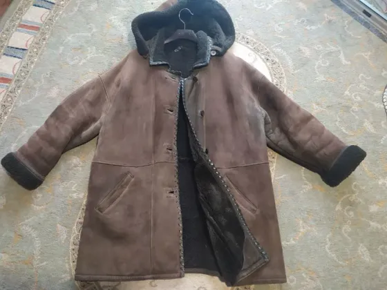Дубленка с капюшоном Донецк