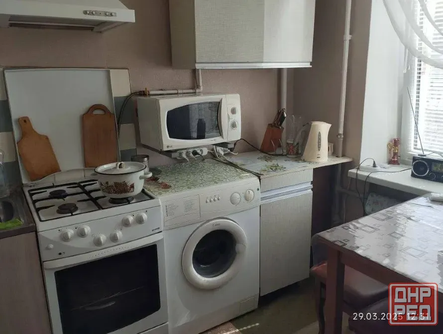Сдаю однокомнатную квартиру в Киевском районе Донецка Шахтерская площадь / ул. Артема, Северный Донецк - изображение 4
