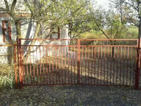 Продам дачу в снт "Виктория" с участком земли 6 соток Донецк
