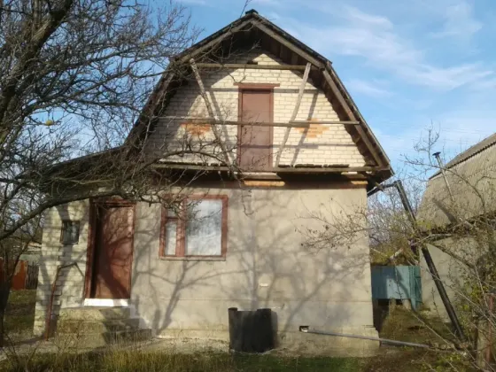 Продам дачу в снт "Виктория" с участком земли 6 соток Донецк
