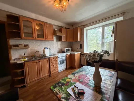 Продажа в Киевском районе 2-комнатной квартиры. Киевский пр-т 8. Шахтерская площадь. Маг.Вильнюс Донецк