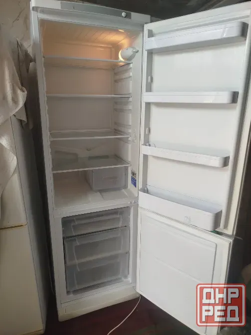 Холодильник Indesit Донецк - изображение 3