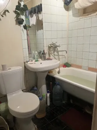 Продам 2-кв., южэлектросетьстрой Донецк