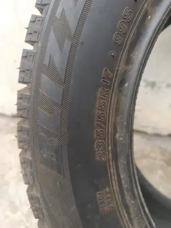Шина Bridgestone blizzak Донецк