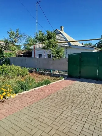 Продам дом с земельным участком Донецк