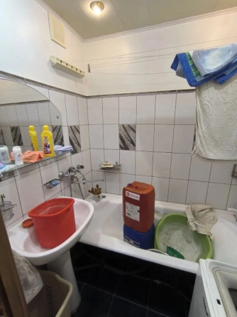 Продам 3-х комнатную квартиру в Зугрэс-2 Зугрэс