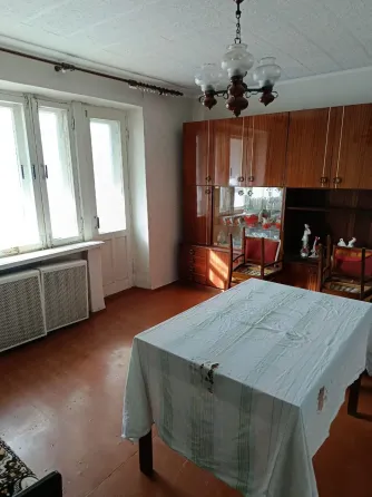 3к., ул.Архитекторов, школа 107. Донецк