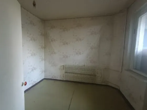продам 3-комнатную квартиру в Ленинском р-не, Звёздный Донецк