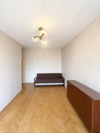 Продается 2-комнатная квартира в Приморском районе Мариуполь