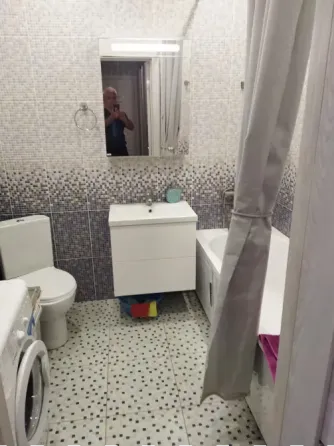 Сдам однокомнатную в Калининском районе, улица Овнатаняна. Донецк