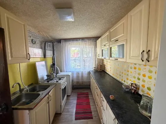 Продажа дома в Горняцком районе Макеевки-Ориентир Больница 7- Остановка Школа! Макеевка