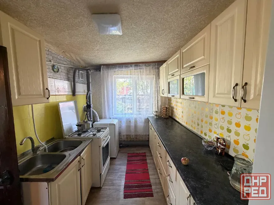 Продажа дома в Горняцком районе Макеевки-Ориентир Больница 7- Остановка Школа! Макеевка - изображение 4