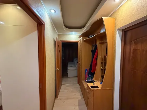 Продажа 2х Комнатной Квартиры в Червоногвардейском районе Макеевки, м-н Калининский-Школа во дворе Макеевка