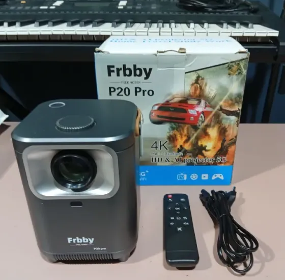 Мини проектор Frbby P20 pro Макеевка