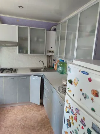 Продам 1 к.кв. Изумруд,Университетская, 5/5, большая, хорошее состояние Донецк