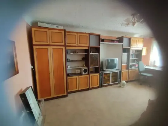 Продам 1 к.кв. Изумруд,Университетская, 5/5, большая, хорошее состояние Донецк