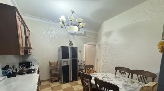 Сдам 4х комнатную квартиру в Кировском районе ор. ТЕкстильщик Донецк
