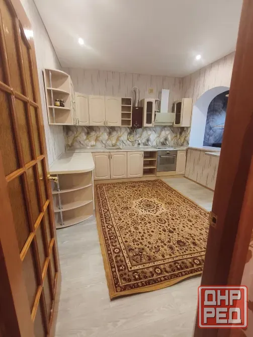 Дом с газом 196кв.м. Макеевка, Бажанова Макеевка - изображение 1