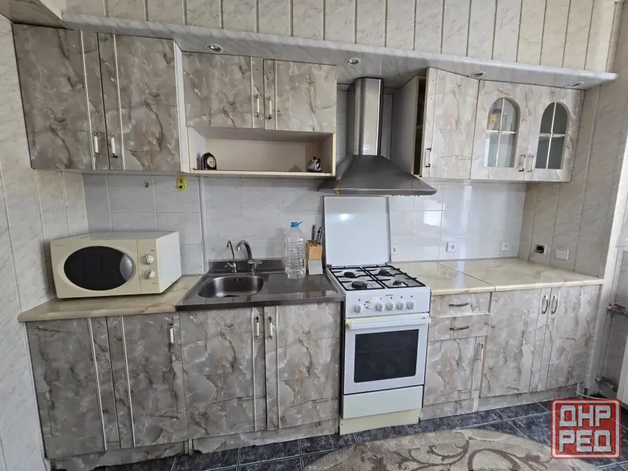 Продам 3-х комнатную квартиру, Донецк Челюскинцев, ориентир Атлетик Донецк - изображение 1