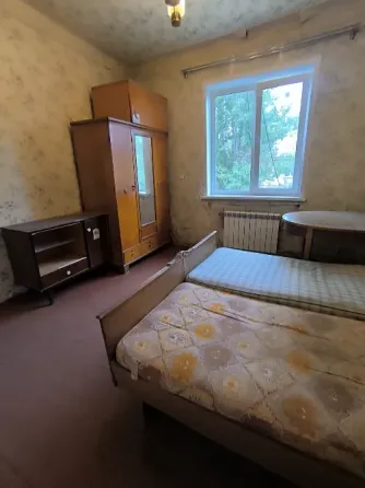 Продам 2-х комнатную квартиру под ремонт, Гвардейка, Леваневского. Макеевка