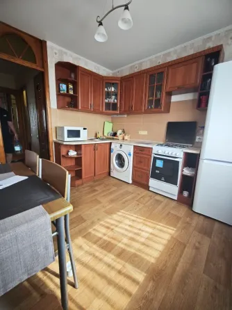 Продам 2к.кв. Буденновский район, Донской, Караван, Храм (1 квадрат). Донецк