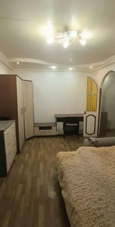Продается уютная 1-комнатная квартира в Будённовском р-не! По ул. Нижнекурганская!ь Донецк