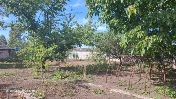 Продам участок с ветхим домом Макеевка