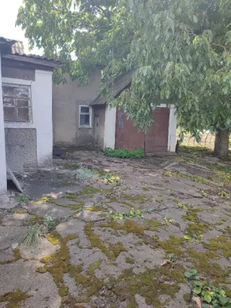 Продам участок с ветхим домом Макеевка