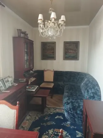 продам 4х комнатную квартиру 100 м. центр Донецк