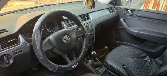 Skoda rapid 2017 Донецк