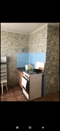 сдам 1 к.кв. ленинский р. конти мариуп. разв. 15000 р. залог 3000 р.. Донецк