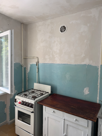 Продажа 3 ком.кв Бирюзова 2, чешка Донецк