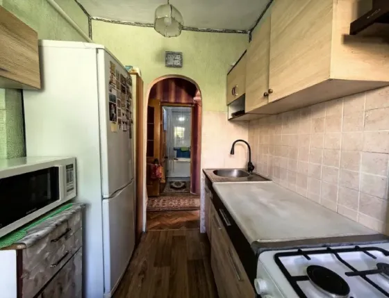 Продаётся часть домовладения в Левобережном районе Мариуполь