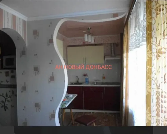 Продается однушка в Куйбышевском районе( ориентир Кабельный завод) Донецк