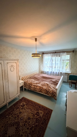 Продажа 3 комнатной квартиры, г. Макеевка, пгт Ханженково центр (2 микрорайон) Макеевка